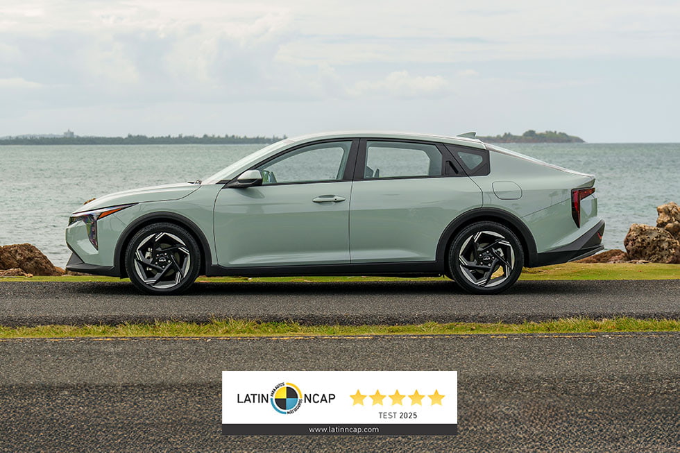 Kia K4 obtiene 5 estrellas en pruebas de Latin NCAP - Article cover image.